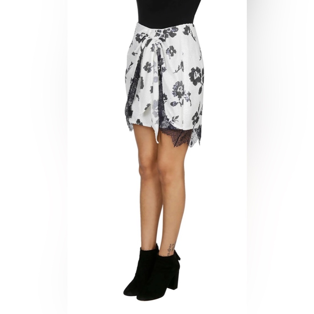 Self-Portrait Floral Skirt, size US 2, pre-owned - Picture 3 of 11